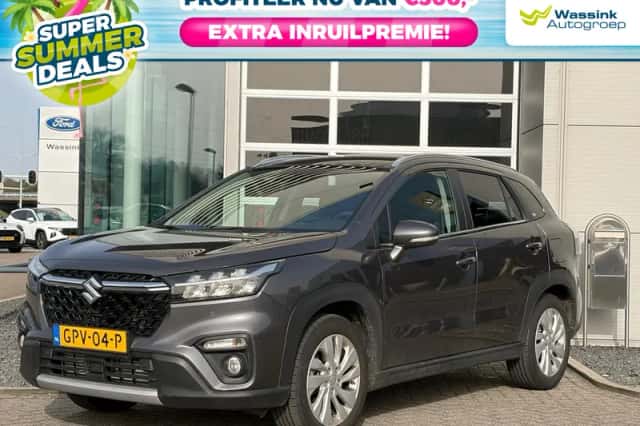 Suzuki S-Cross (2023) thumbnail 1
