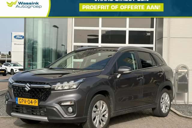 Suzuki S-Cross (2023) thumbnail 1