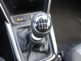 Suzuki S-Cross (2023) thumbnail 16