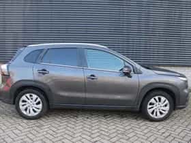 Suzuki S-Cross (2023) thumbnail 4