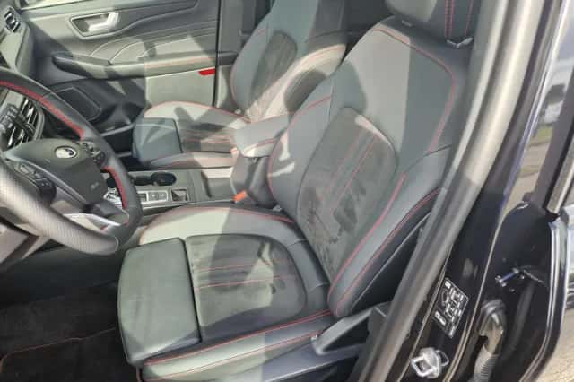 Ford Kuga (2024) thumbnail 12