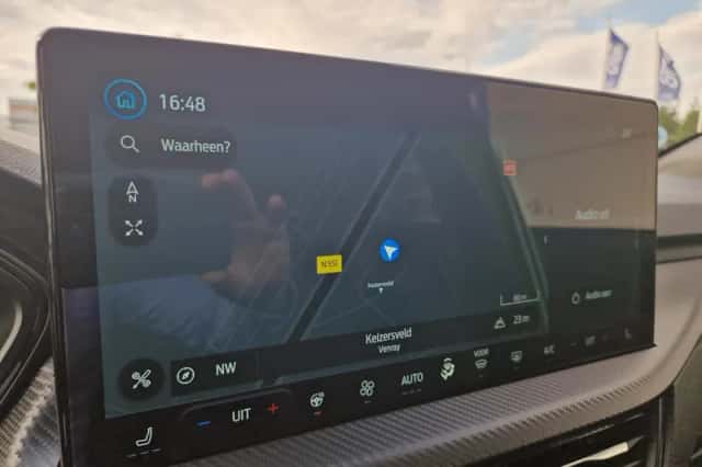 Ford Kuga (2024) thumbnail 22