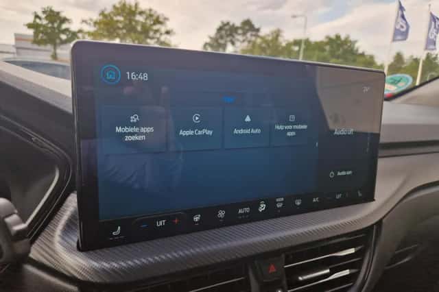 Ford Kuga (2024) thumbnail 23