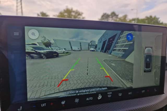 Ford Kuga (2024) thumbnail 24