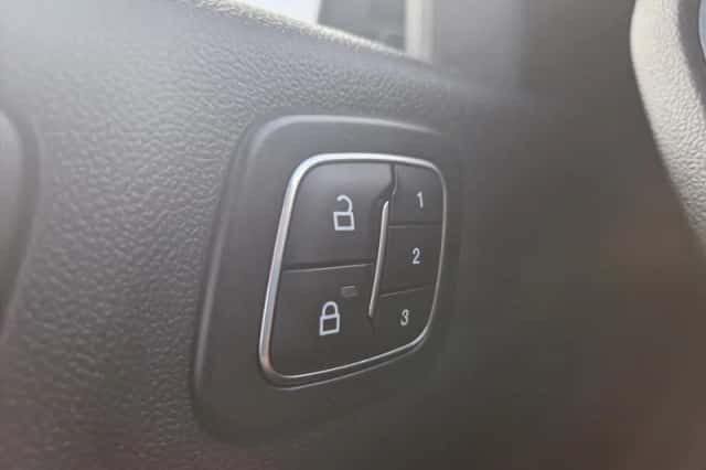 Ford Kuga (2024) thumbnail 31