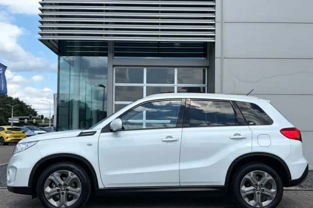 Suzuki Vitara (2018) thumbnail 4