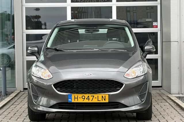 Ford Fiesta (2020) thumbnail 2