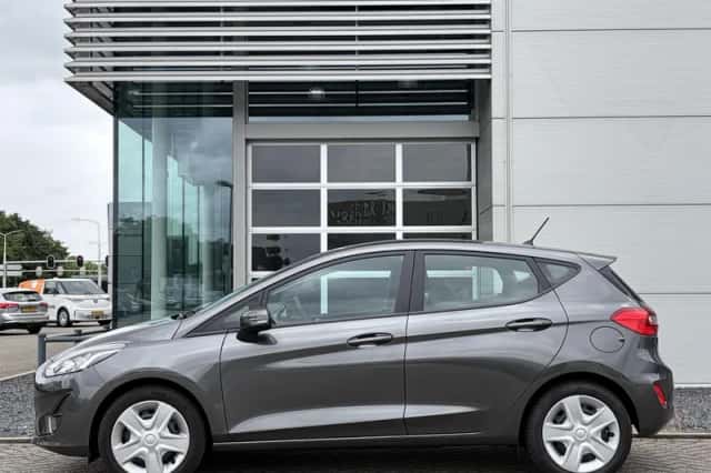 Ford Fiesta (2020) thumbnail 3