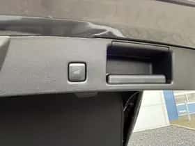 Ford Kuga (2026) thumbnail 11
