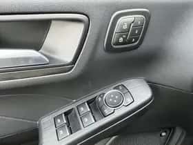 Ford Kuga (2026) thumbnail 17