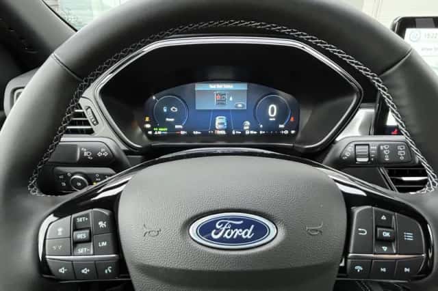 Ford Kuga (2026) thumbnail 23