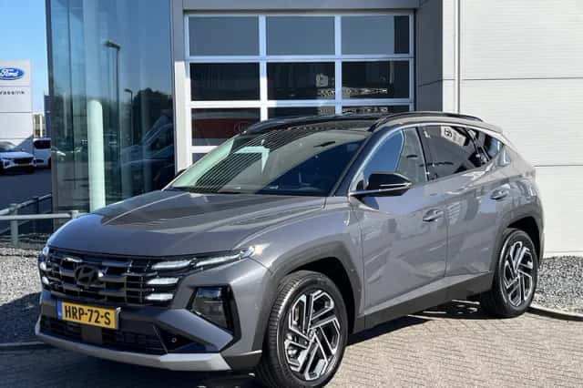 Hyundai Tucson (2025) thumbnail 2