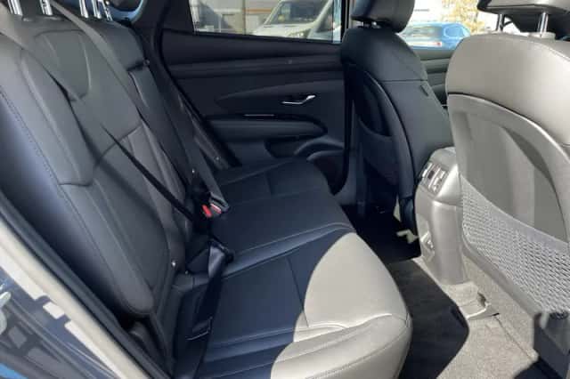 Hyundai Tucson (2025) thumbnail 18