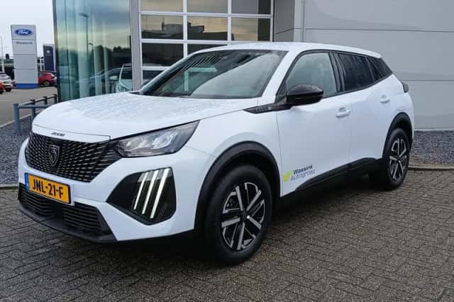 Peugeot e-2008 (2025) thumbnail 2