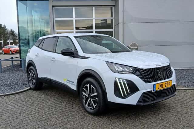 Peugeot e-2008 (2025) thumbnail 5