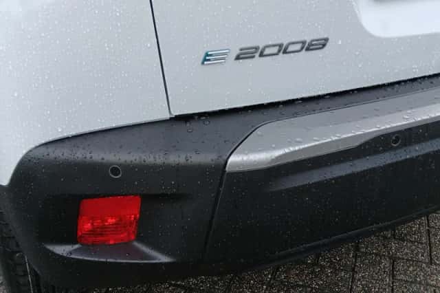 Peugeot e-2008 (2025) thumbnail 9