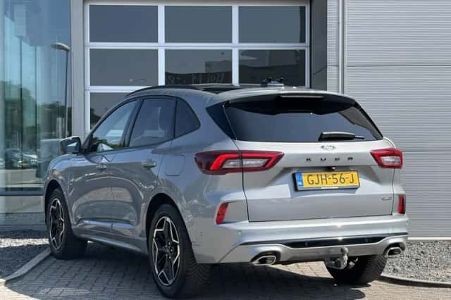 Ford Kuga (2024) thumbnail 6