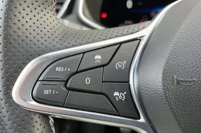 Renault Clio (2023) thumbnail 19