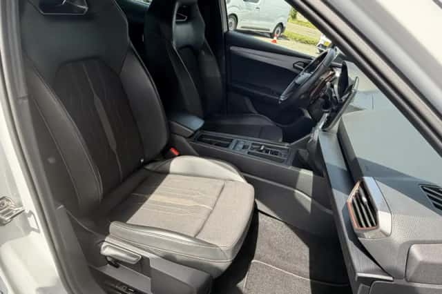 CUPRA Leon (2021) thumbnail 18