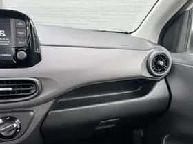 Hyundai i10 (2024) thumbnail 30