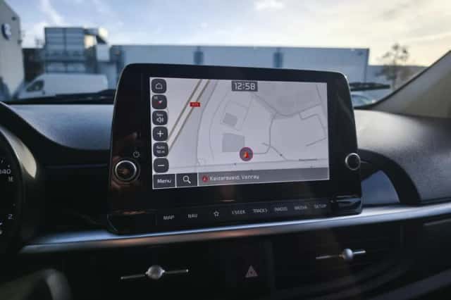 Kia Picanto (2024) thumbnail 12