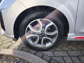 Kia Picanto (2024) thumbnail 20