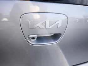 Kia Picanto (2024) thumbnail 25