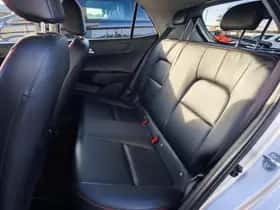 Kia Picanto (2024) thumbnail 9
