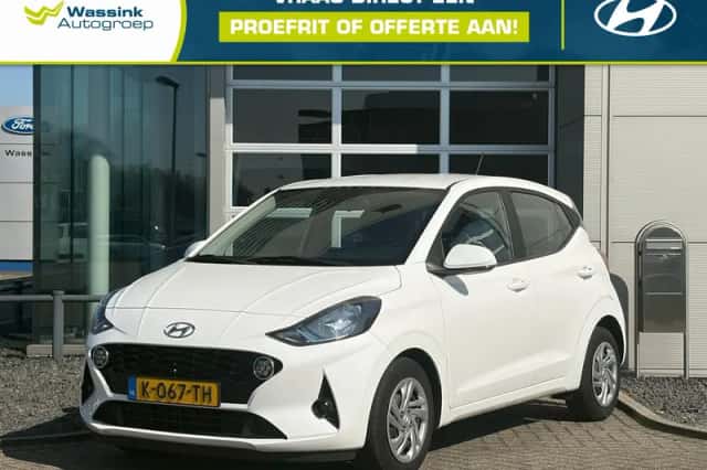 Hyundai i10 (2021) thumbnail 1