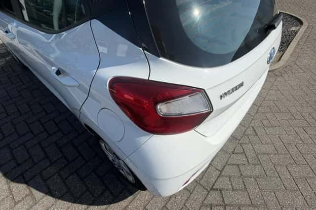 Hyundai i10 (2021) thumbnail 12