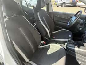 Hyundai i10 (2021) thumbnail 17