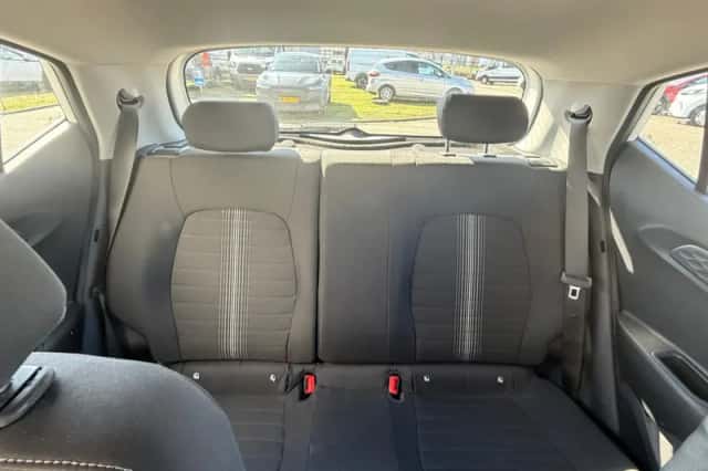 Hyundai i10 (2021) thumbnail 18