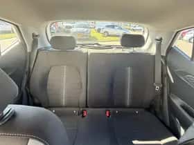 Hyundai i10 (2021) thumbnail 18