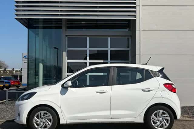 Hyundai i10 (2021) thumbnail 4