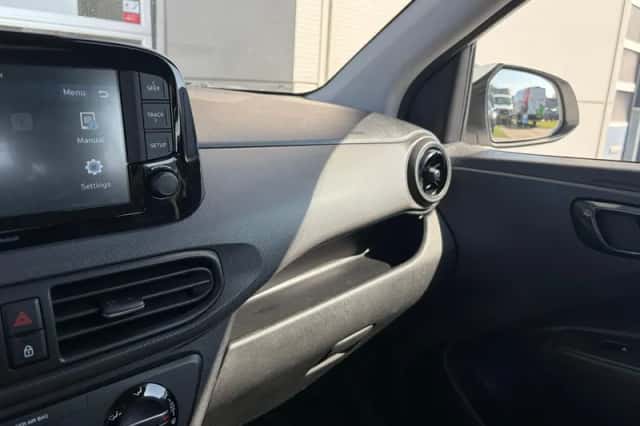 Hyundai i10 (2021) thumbnail 34