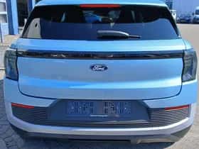 Ford Explorer (2025) thumbnail 6