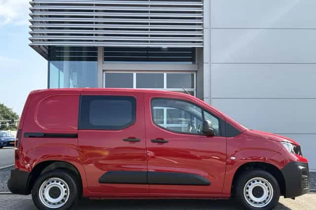 Peugeot Partner (2020) thumbnail 4