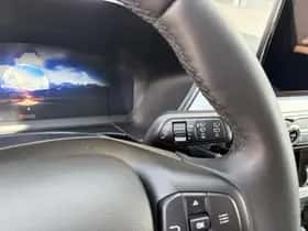 Ford Kuga (2023) thumbnail 23