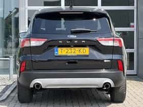 Ford Kuga (2023) thumbnail 8