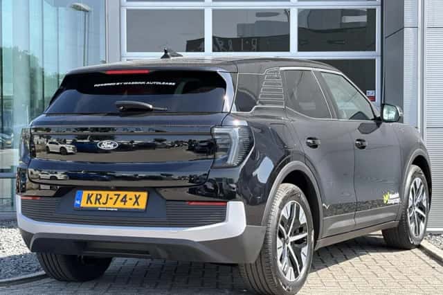Ford Explorer (2026) thumbnail 6