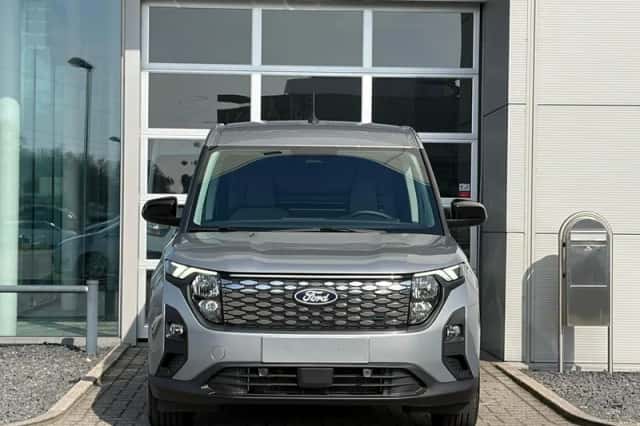 Ford Transit Courier (2026) thumbnail 29