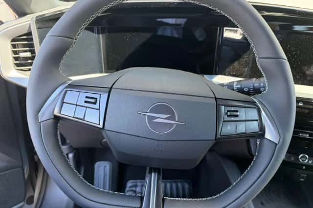 Opel Mokka-e (2026) thumbnail 18