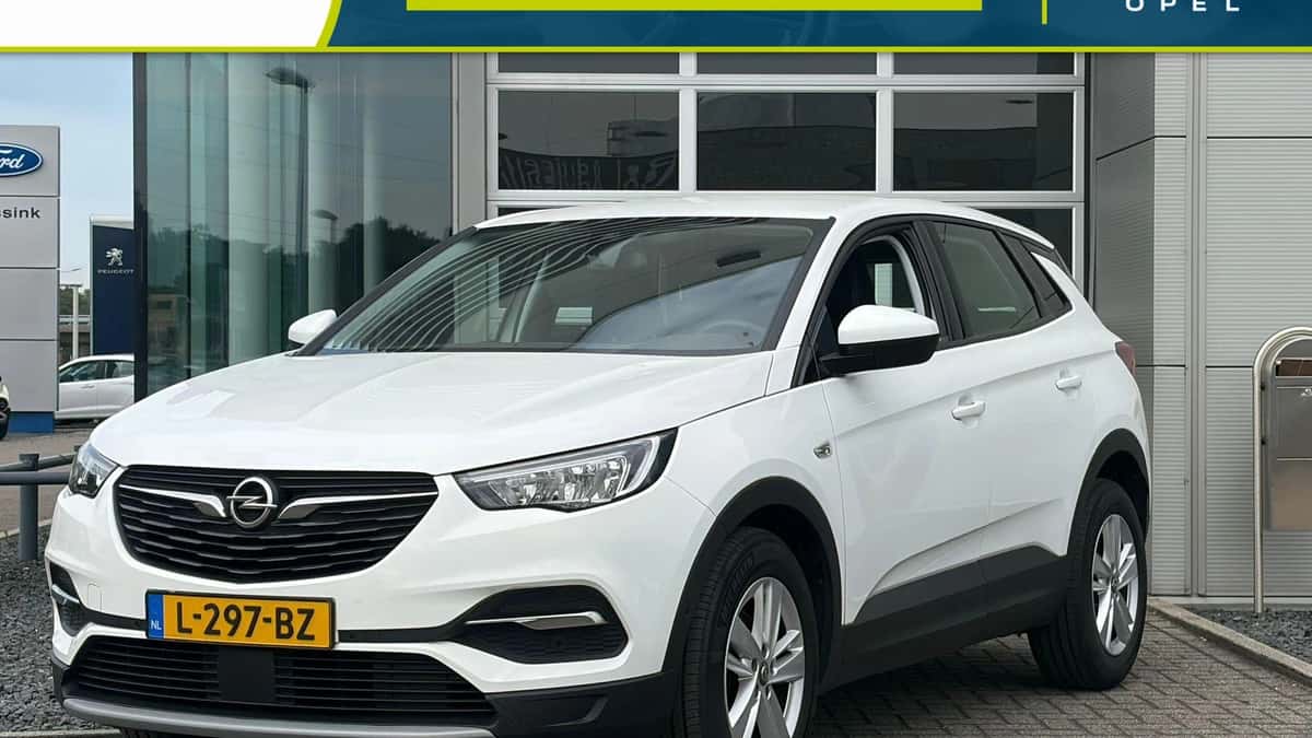 Opel Grandland X (2021) — foto 1