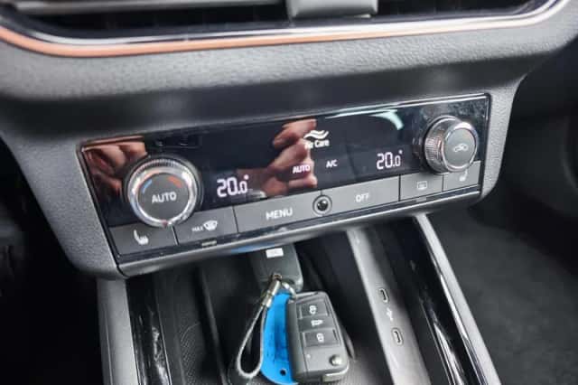 Škoda Kamiq (2023) thumbnail 12