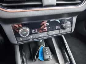 Škoda Kamiq (2023) thumbnail 12