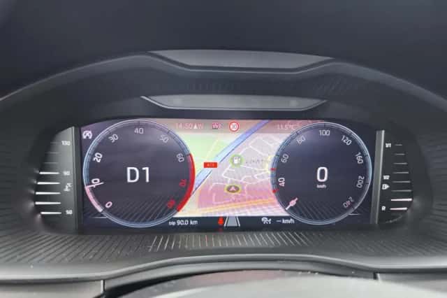 Škoda Kamiq (2023) thumbnail 13