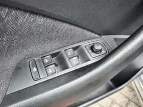 Škoda Kamiq (2023) thumbnail 18