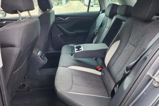 Škoda Kamiq (2023) thumbnail 7