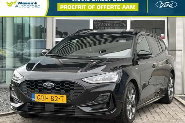 Ford Focus (2024) thumbnail 1