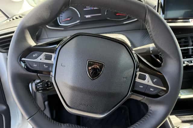 Peugeot 208 (2025) thumbnail 18